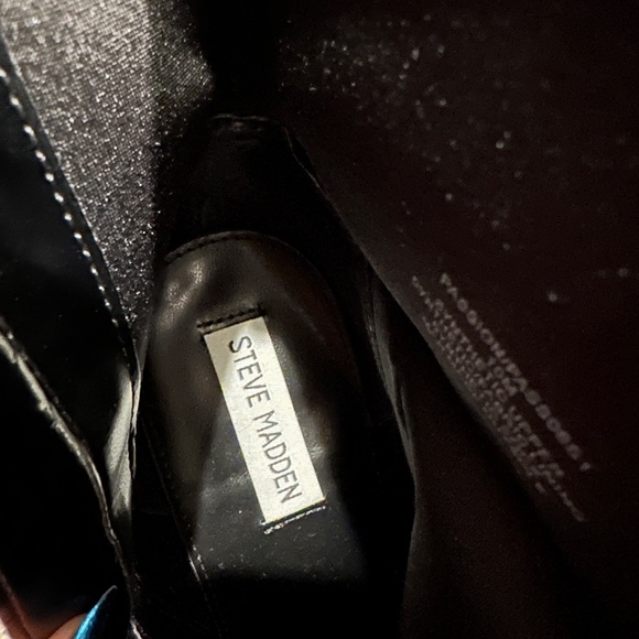 STEVE MADDEN "PASSION" patent leather boots
Size 10 only worn once! - Picture 4 of 7
